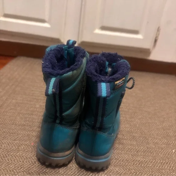 L.L. Bean Kids Blue Winter Boots toddler size 12 - Picture 2 of 2